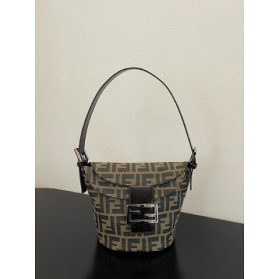 FendI Small Bag-14x10x21CM