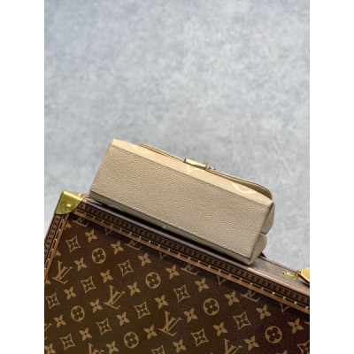 Louis Vuitton Madeleine BB Handbag-24*17*8.5CM