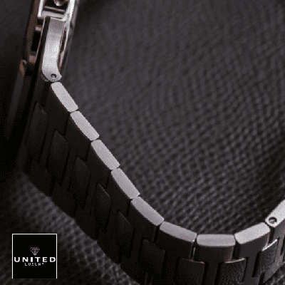 Patek-Philippe-5711-1A-010-replica-bracelet