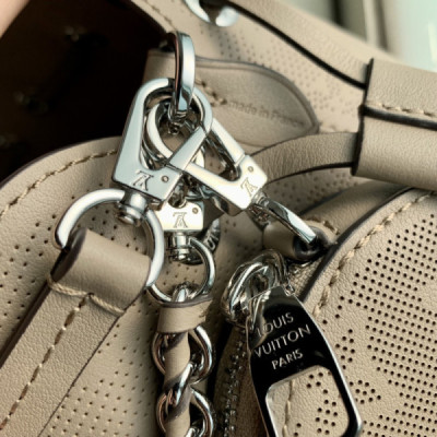 Louis Vuitton Bella Tote Bag-M57201-19*22*14CM