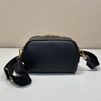 Prada 1BH187 Crossbody Handbags-20.5*13*8.CM