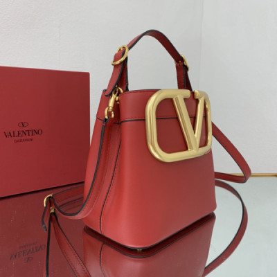 Valentino Garavani SuperVee Bag-20*19*12CM