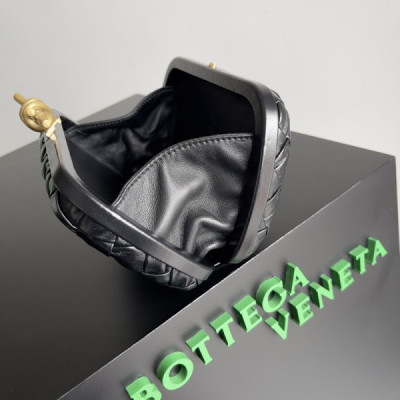 Bottega Veneta Knot  Pouch-20.5*6*12.5CM
