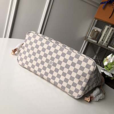Louis Vuitton Neverfull MM (Beige Inside) -32*29*17CM