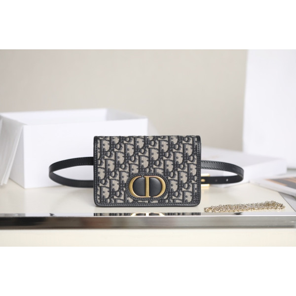 Diro Oblique 30 Montaigne-19*12.*4CM