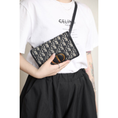 Diro Oblique 30 Montaigne-19*12.*4CM