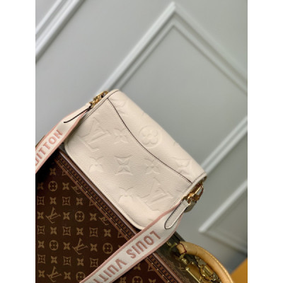 Louis Vuitton Diane Handbags-M46386-23 x 16 x 8.5CM
