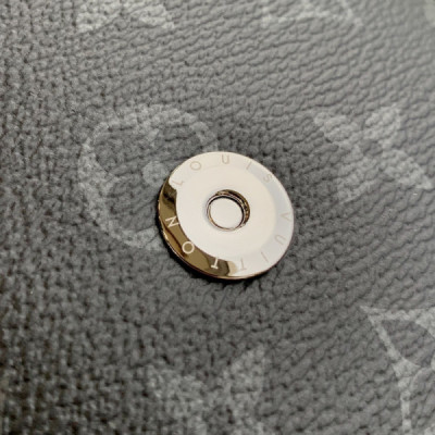 Louis Vuitton M45912 Saumur Crossboby Bag-13*18*3.5CM