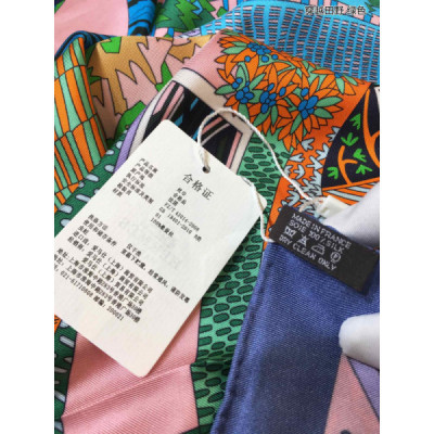 Louis Vuitton Scarf-90*90CM