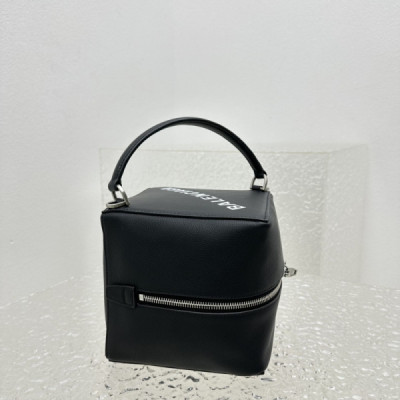 Balenciaga Handbags-16*16*16CM