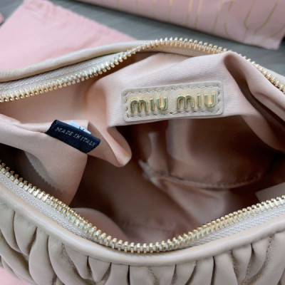 MiuMiu Bag-25X18X7CM