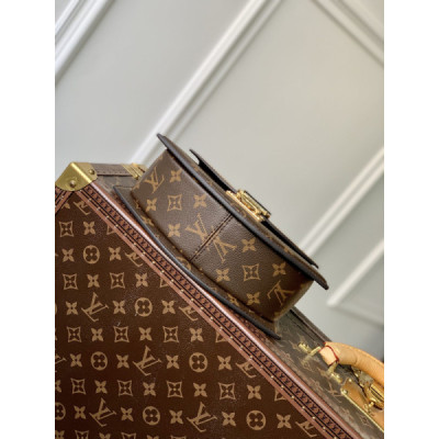 Louis Vuitton Vintage Bag-M46548-23.5*16.5*8CM