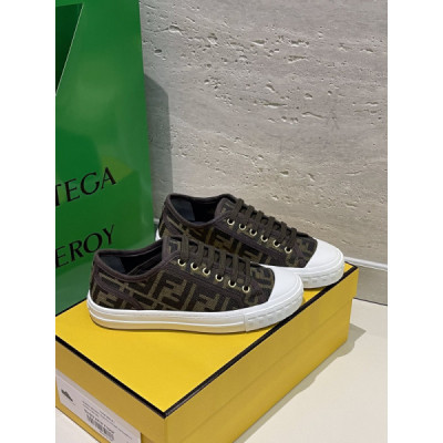 FENDI Sneakers