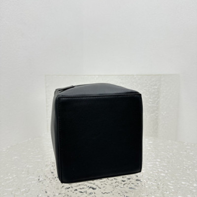 Balenciaga Handbags-16*16*16CM