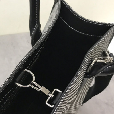 Burberry Tote Bag-35.5 x 15 x 37.5CM