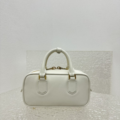 MiuMiu SS23 Softy Padded Bag-22*10*7.5CM