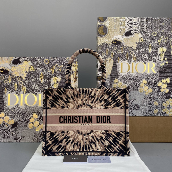 Diro Small Book Tote-36.5CM