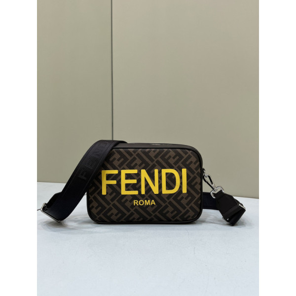 FendI Camera Bag-23.5x5x16CM