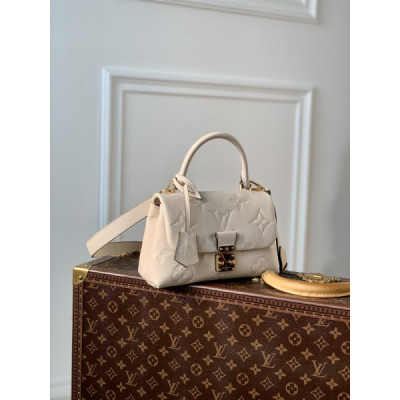 Louis Vuitton Madeleine Handbag-30.0 x 19.5 x 11CM