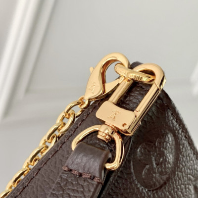 Louis Vuitton Easy Pouch On Strap-19×11.5x3CM