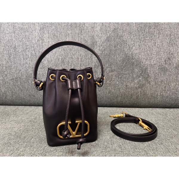Valentino GARAVANIVLOGO SIGNATURE Bag-12*18*10CM