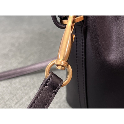 Valentino GARAVANIVLOGO SIGNATURE Bag-12*18*10CM