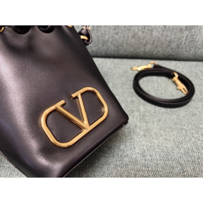 Valentino GARAVANIVLOGO SIGNATURE Bag-12*18*10CM