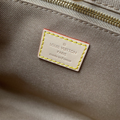 Louis Vuitton Onthego Handbag-25*19*11.5 CM