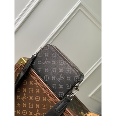 Louis Vuitton Alpha Wearable Bag-M22481-18.5 x 11.0 x 6.5CM