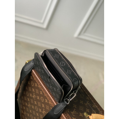 Louis Vuitton Alpha Wearable Bag-M22481-18.5 x 11.0 x 6.5CM