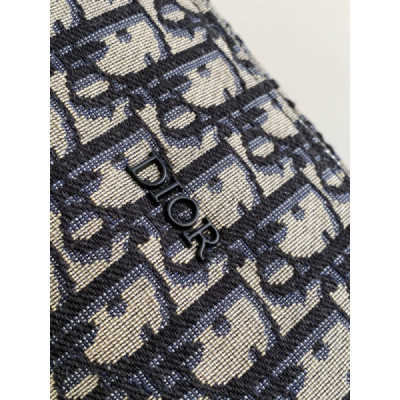 Diro Oblique Barrel Crossbody Bag-21.3×12.5×12.5CM