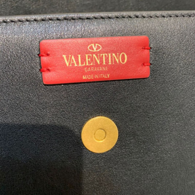 Valentino Garavani Supervee Handbags-26*8*16CM