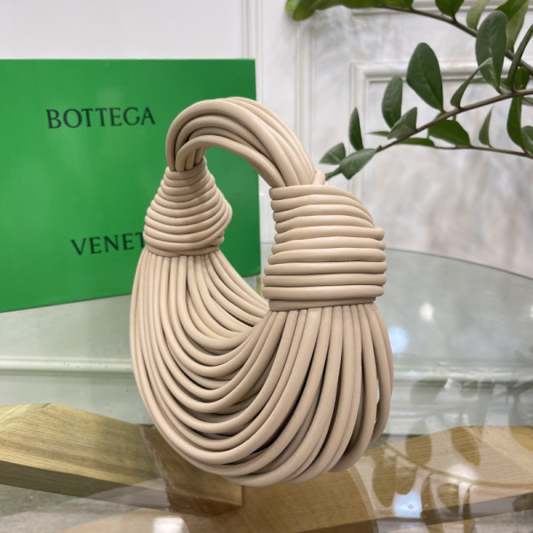 Bottega Jodie-22×6.5×15.5CM