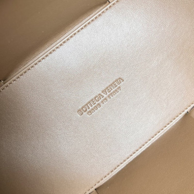 Bottega Veneta Arco Tote-30x20x11.5CM