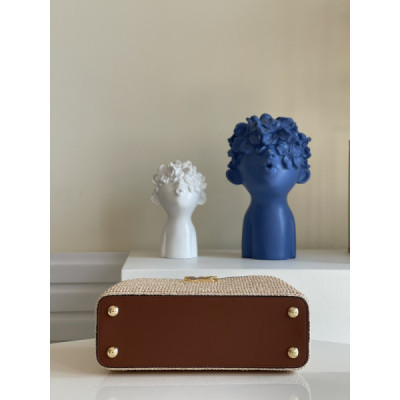 Louis Vuitton Capucines Bag-27*18*9CM