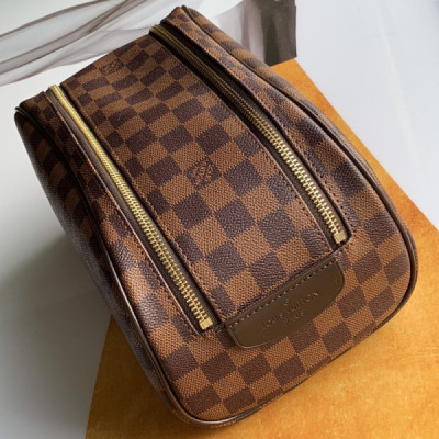 Louis Vuitton Cosmetic Bag-M47528-28*16*13CM