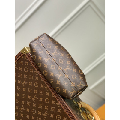 Louis Vuitton M46544 Monogram Clutch -28*14*10CM