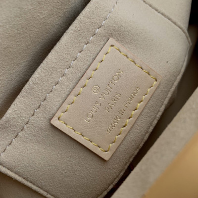 Louis Vuitton M46544 Monogram Clutch -28*14*10CM