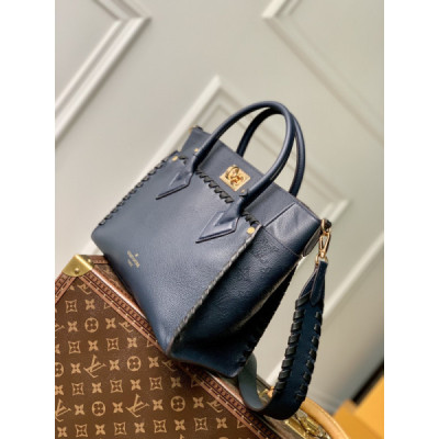 Louis Vuitton On My Side Tote Bag-M21569-30.5*24.5*14CM