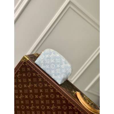 Louis Vuitton Pochette Cosmétique-19 x 12 x 6CM