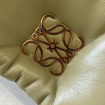 Lowee Puffer Goya Bag-23*13*6CM