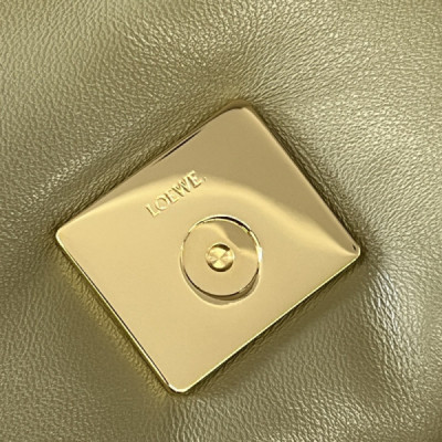 Lowee Puffer Goya Bag-23*13*6CM