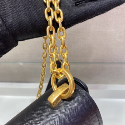 Prada Saffiano Chain Bag1BD275-22*14*7CM