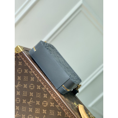 LV -Handle Soft Trunk-M21677-21.5 x 15 x 7CM