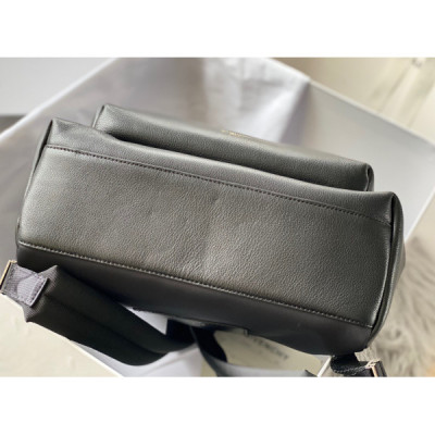 Gienvchy Backpack-28x40x15CM