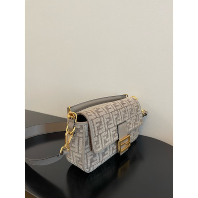FendI Baguette Bag-26x14x4CM