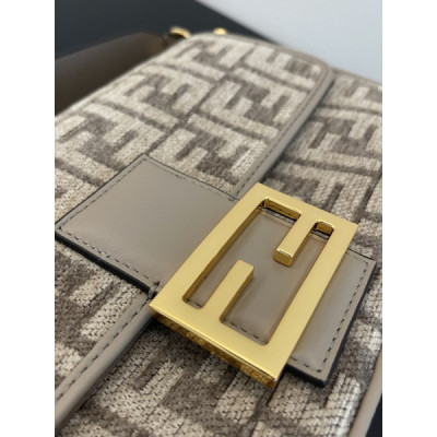 FendI Baguette Bag-26x14x4CM