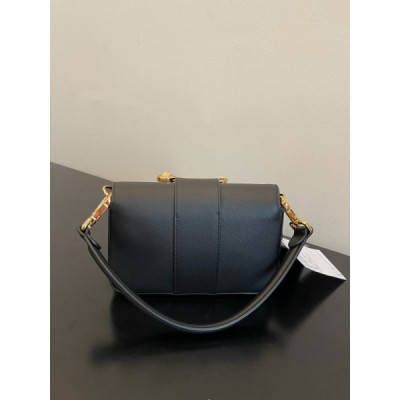 FendI Small Baguette Bag-20x15x9CM