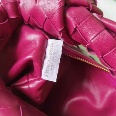 Bottega Veneta Jodie Hobo-23x28x8CM