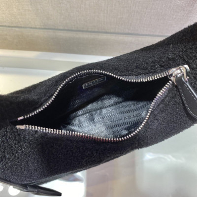 Prada Nylon NE515 Hobo Bag-23*14*5CM